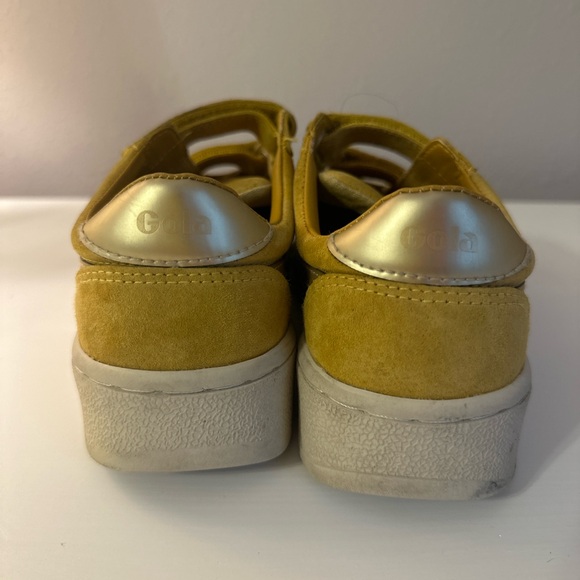 Girls Gold Gola Shoes - Picture 2 of 10